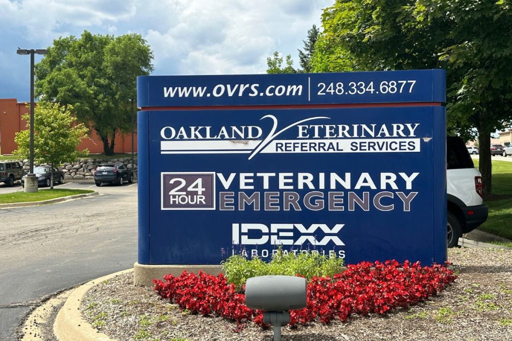 Oakland Veterinary Referral Service